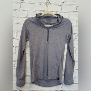 Patagonia Women's Capilene Midweight Zip-Neck in lavender Size Small